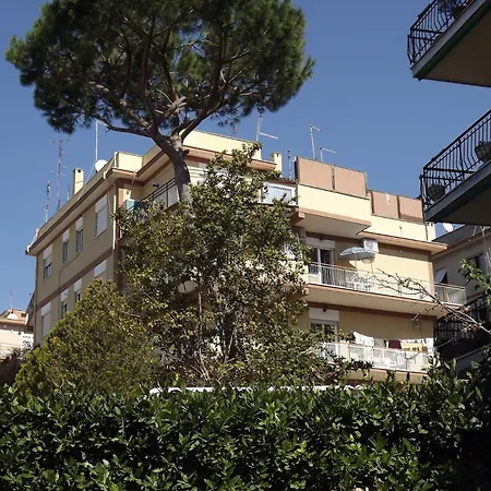 Appartamento Gilda Vacanze Metro Battistini Roma